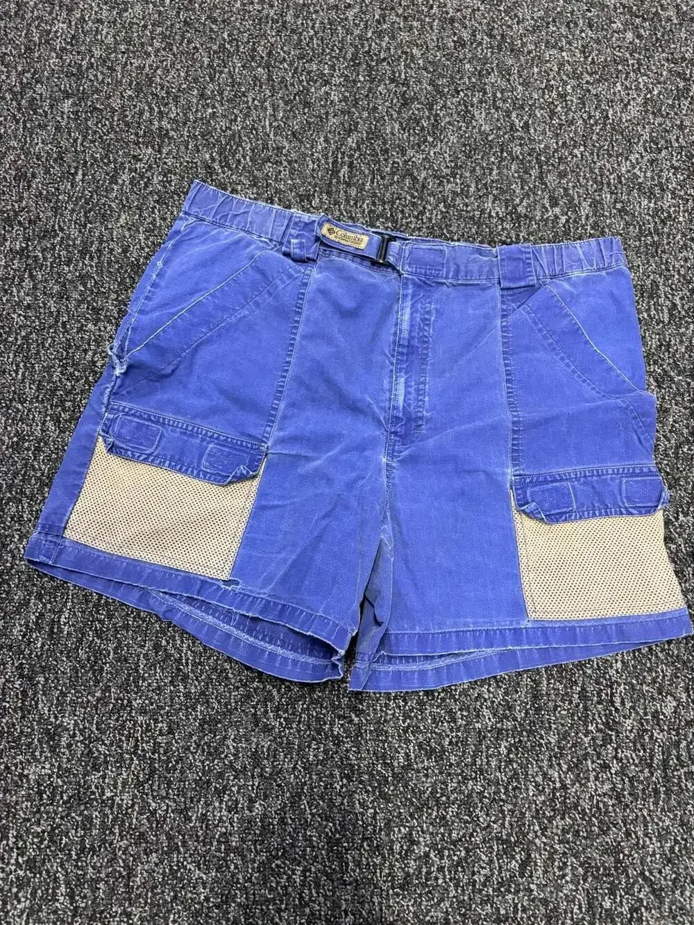 Vntg Columbia PFG Half Moon Fishing Cargo Shorts Blue Cotton with Mesh Pockets